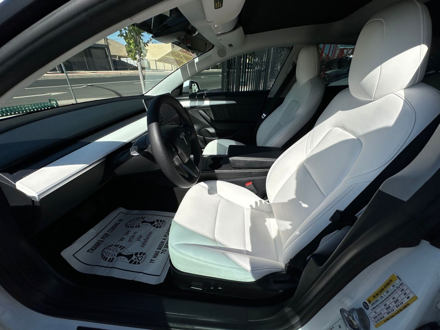 2021 Tesla Model 3 Standard Range Plus (5YJ3E1EA2MF) with an ELECTRIC engine, 1A transmission, located at 722 E Miner Ave, Stockton, CA, 95202, (209) 871-6645, 37.956711, -121.282310 - Photo#9