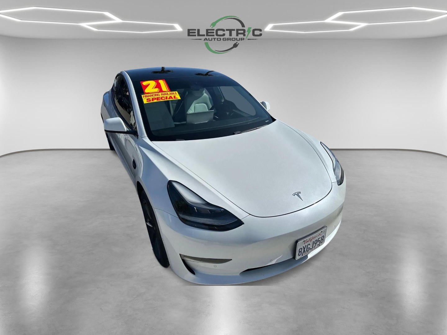 2021 Tesla Model 3 Standard Range Plus (5YJ3E1EA2MF) with an ELECTRIC engine, 1A transmission, located at 722 E Miner Ave, Stockton, CA, 95202, (209) 871-6645, 37.956711, -121.282310 - Photo#1