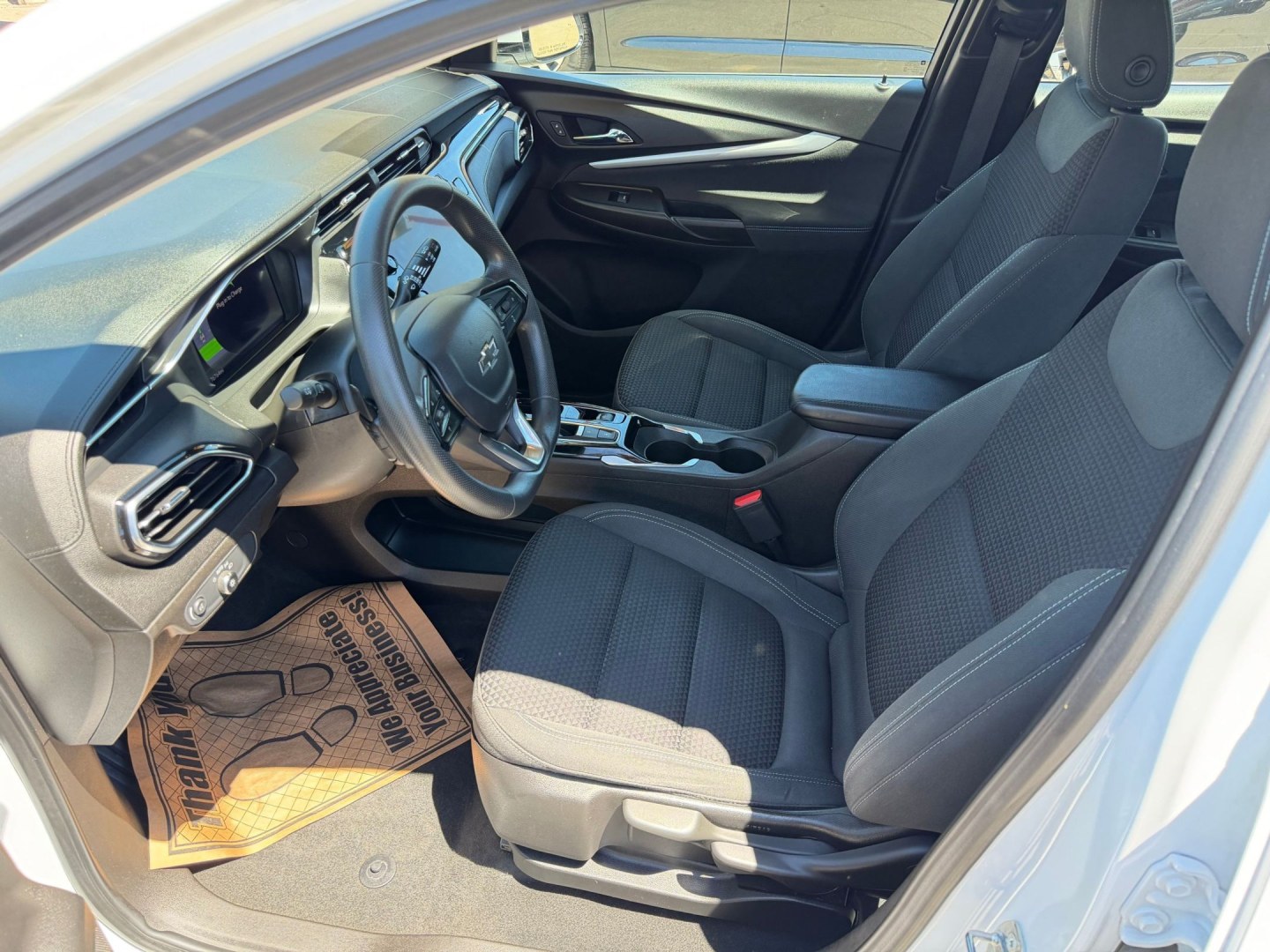 2022 Chevrolet Bolt EV 1LT (1G1FY6S00N4) with an ELECTRIC engine, 1A transmission, located at 722 E Miner Ave, Stockton, CA, 95202, (209) 871-6645, 37.956711, -121.282310- Photo#10