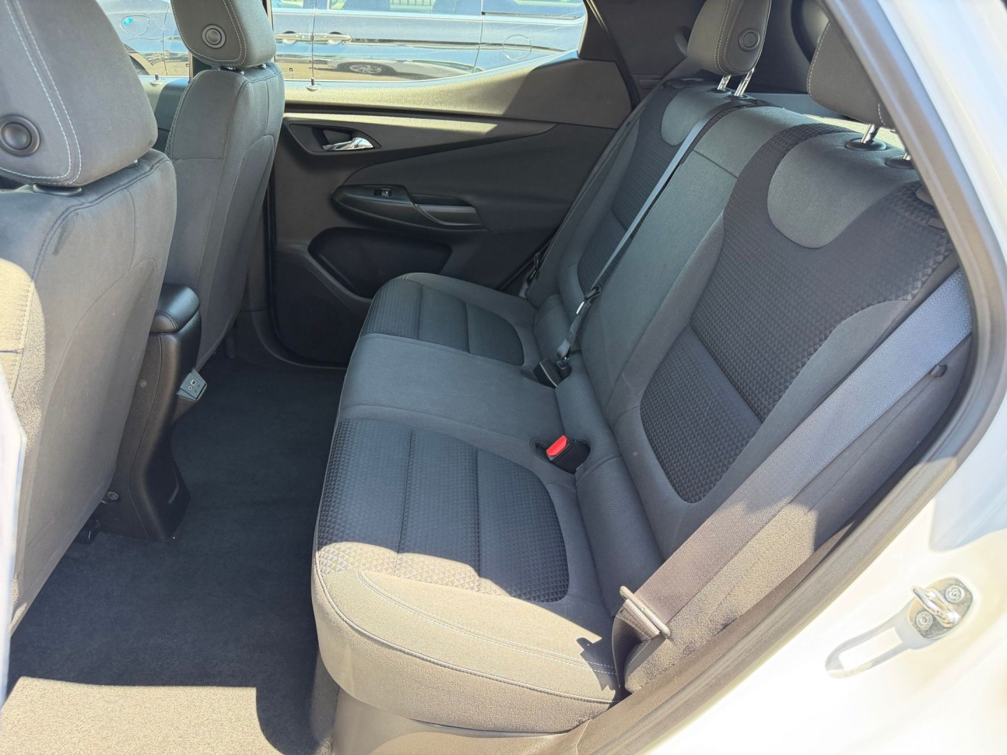 2022 Chevrolet Bolt EV 1LT (1G1FY6S00N4) with an ELECTRIC engine, 1A transmission, located at 722 E Miner Ave, Stockton, CA, 95202, (209) 871-6645, 37.956711, -121.282310- Photo#11
