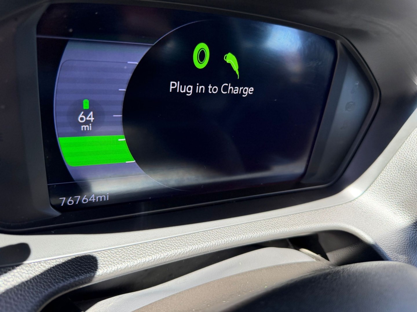2022 Chevrolet Bolt EV 1LT (1G1FY6S00N4) with an ELECTRIC engine, 1A transmission, located at 722 E Miner Ave, Stockton, CA, 95202, (209) 871-6645, 37.956711, -121.282310- Photo#13