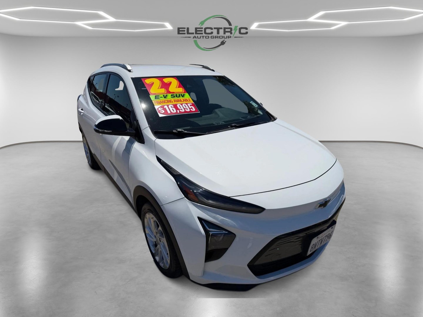 2022 Chevrolet Bolt EV 1LT (1G1FY6S00N4) with an ELECTRIC engine, 1A transmission, located at 722 E Miner Ave, Stockton, CA, 95202, (209) 871-6645, 37.956711, -121.282310- Photo#1