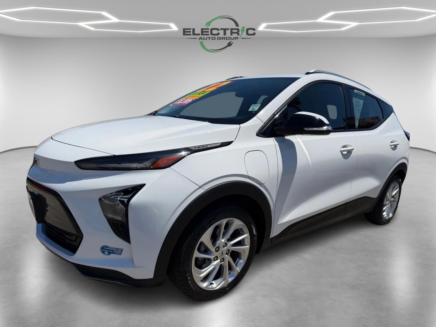 2022 Chevrolet Bolt EV 1LT (1G1FY6S00N4) with an ELECTRIC engine, 1A transmission, located at 722 E Miner Ave, Stockton, CA, 95202, (209) 871-6645, 37.956711, -121.282310- Photo#3