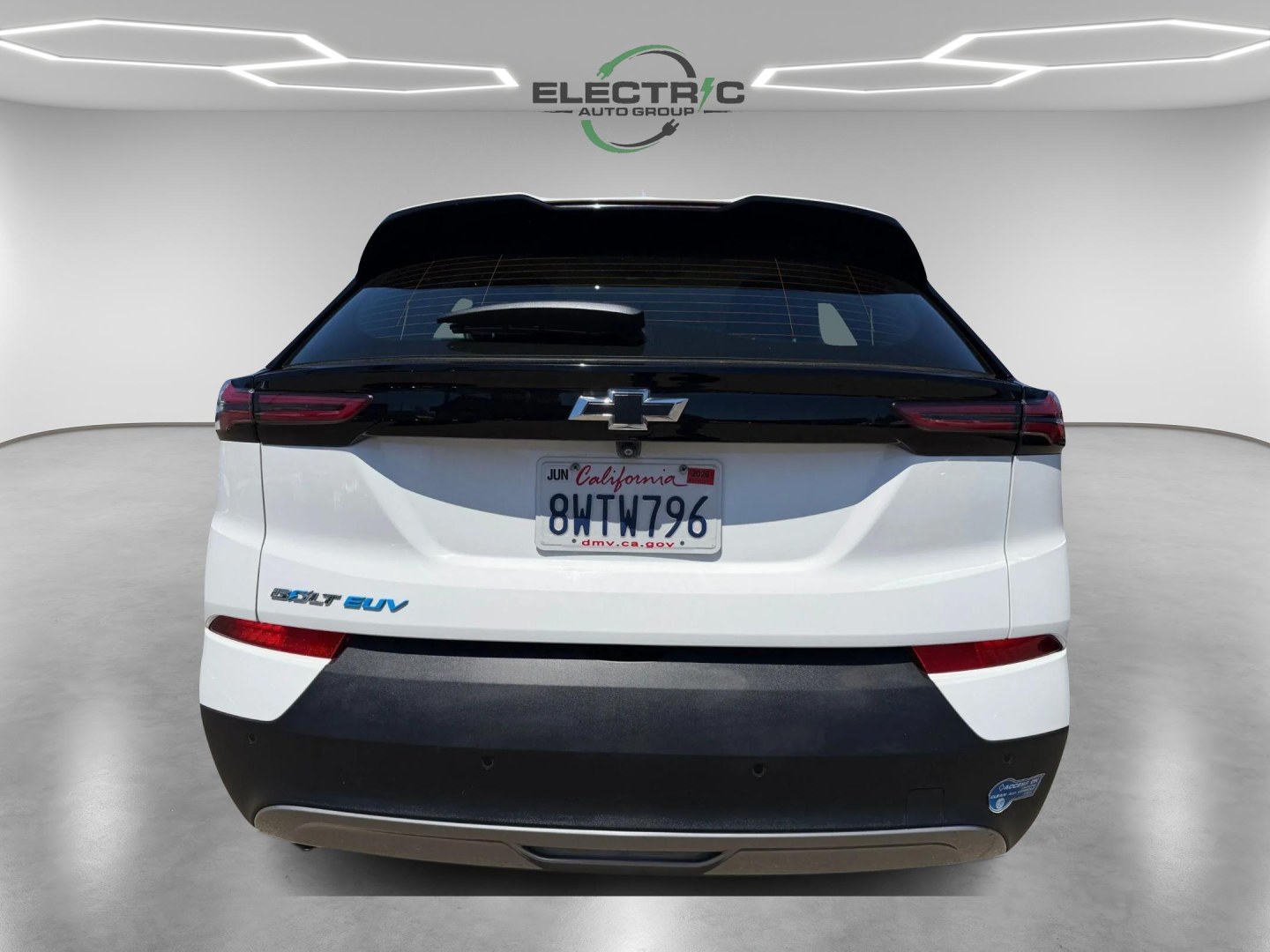 2022 Chevrolet Bolt EV 1LT (1G1FY6S00N4) with an ELECTRIC engine, 1A transmission, located at 722 E Miner Ave, Stockton, CA, 95202, (209) 871-6645, 37.956711, -121.282310- Photo#6