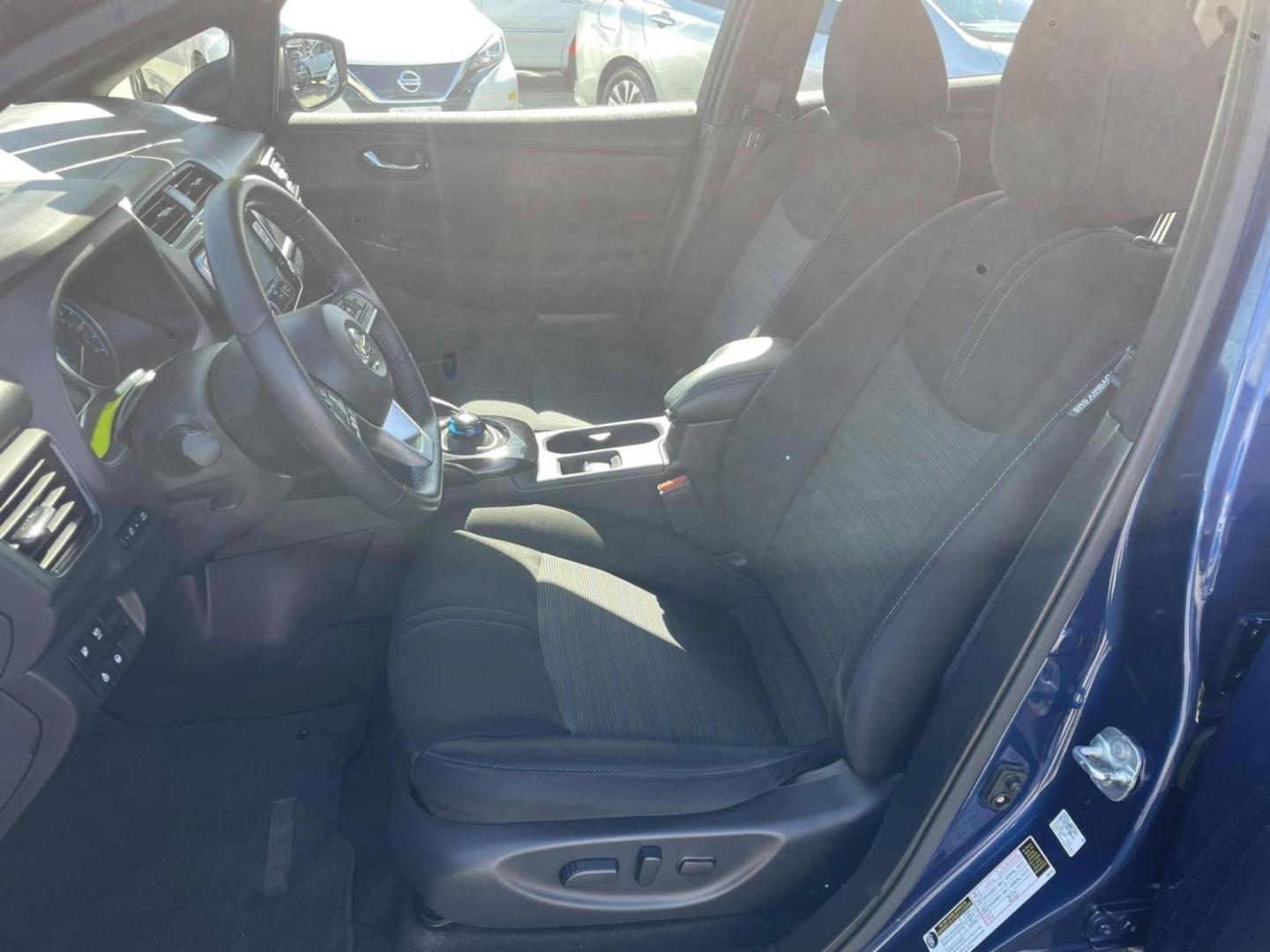 2022 Nissan LEAF SV (1N4BZ1CV7NC) with an ELECTRIC engine, CVT transmission, located at 722 E Miner Ave, Stockton, CA, 95202, (209) 871-6645, 37.956711, -121.282310 - PLUS TAXES AND FEES - Photo#7