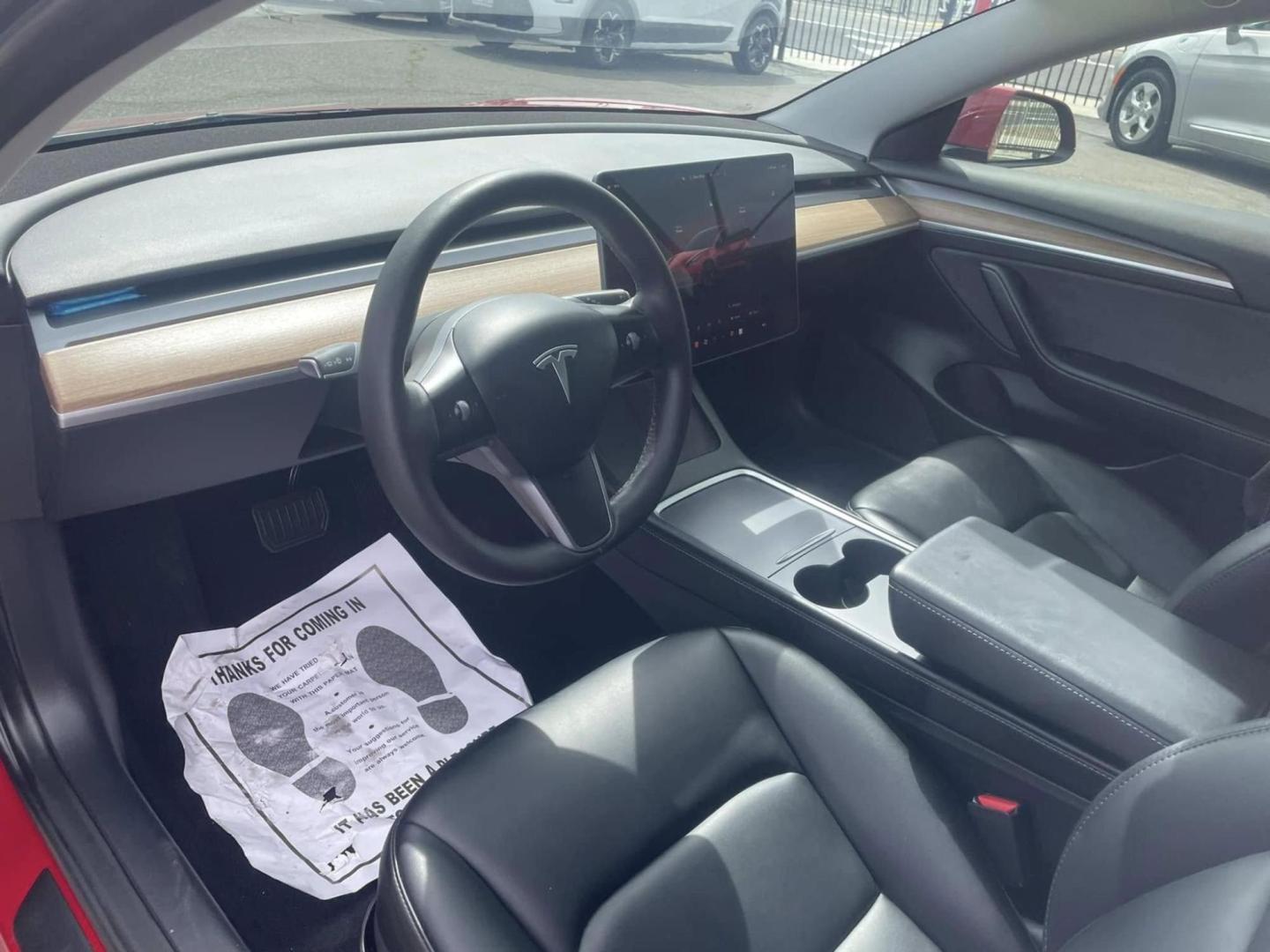 2022 Tesla Model 3 Long Range (5YJ3E1EBXNF) with an ELECTRIC engine, 1A transmission, located at 722 E Miner Ave, Stockton, CA, 95202, (209) 871-6645, 37.956711, -121.282310 - PLUS TAXES AND FEES NO CHARGER AVAILABLE - Photo#6