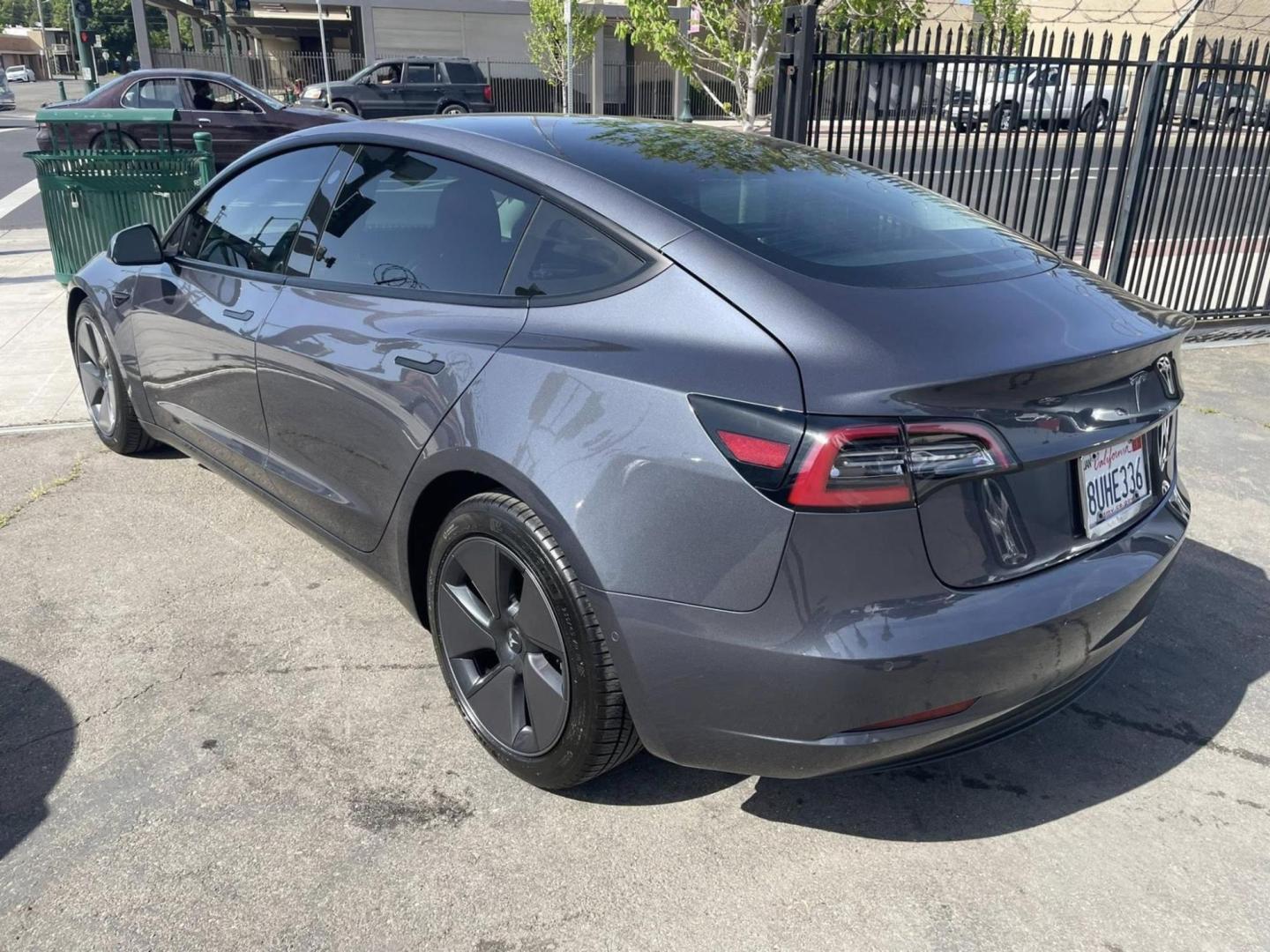 2021 WHITE Tesla Model 3 Long Range (5YJ3E1EBXMF) with an ELECTRIC engine, 1A transmission, located at 722 E Miner Ave, Stockton, CA, 95202, (209) 871-6645, 37.956711, -121.282310 - PLUS TAXES AND FEES NO CHARGER AVAILABLE - Photo#10