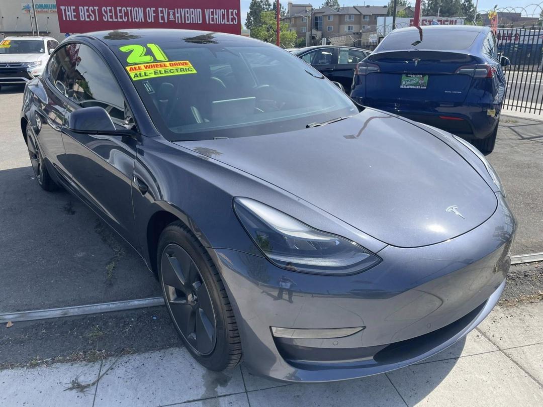 photo of 2021 Tesla Model 3 Long Range DUAL MOTOR 
