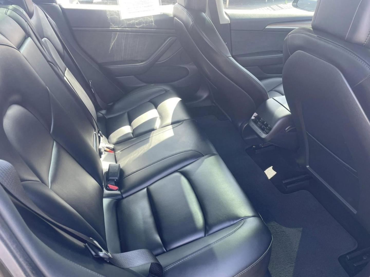 2022 Tesla Model 3 Standard Range Plus (5YJ3E1EAXNF) with an ELECTRIC engine, 1A transmission, located at 722 E Miner Ave, Stockton, CA, 95202, (209) 871-6645, 37.956711, -121.282310 - PLUS TAXES AND FEES NO CHARGER AVAILABLE - Photo#7