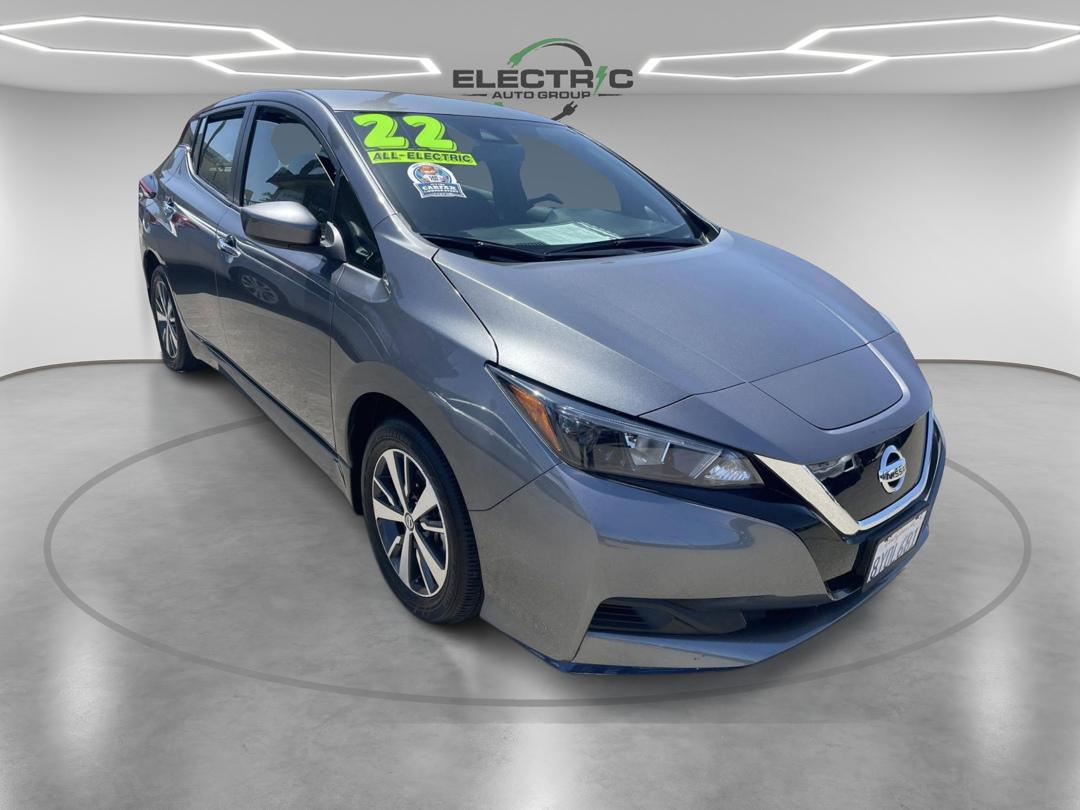 photo of 2022 Nissan LEAF S FULLY ELECTRIC VEHICLE 
