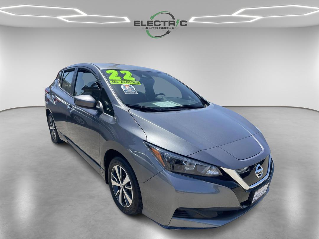 photo of 2022 Nissan LEAF S FULLY ELECTRIC VEHICLE 