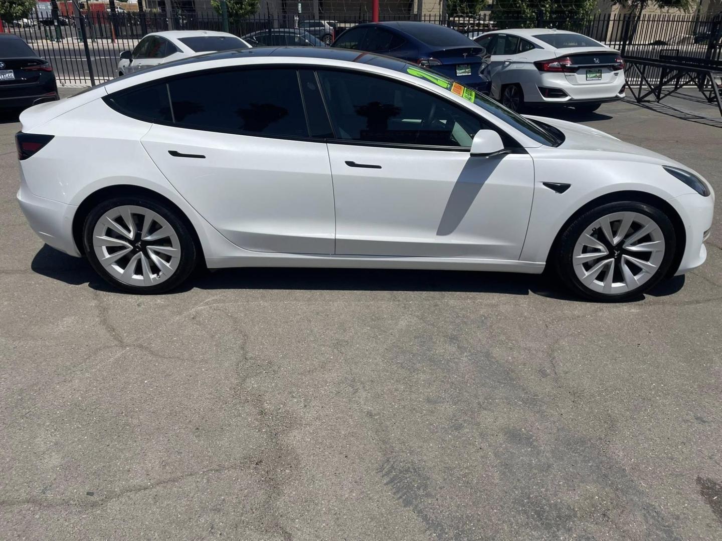 2021 Tesla Model 3 Standard Range Plus (5YJ3E1EA3MF) with an ELECTRIC engine, 1A transmission, located at 722 E Miner Ave, Stockton, CA, 95202, (209) 871-6645, 37.956711, -121.282310 - PLUS TAXES AND FEES NO CHARGER AVAILABLE - Photo#4