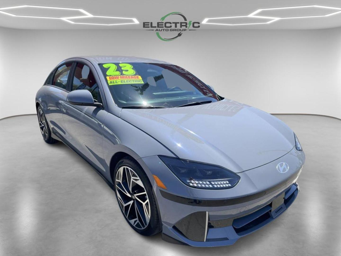 2023 Hyundai Ioniq 6 SEL (KMHM34AA0PA) with an ELECTRIC engine, 1A transmission, located at 722 E Miner Ave, Stockton, CA, 95202, (209) 871-6645, 37.956711, -121.282310 - PLUS TAXES AND FEES NO CHARGER AVAILABLE - Photo#0