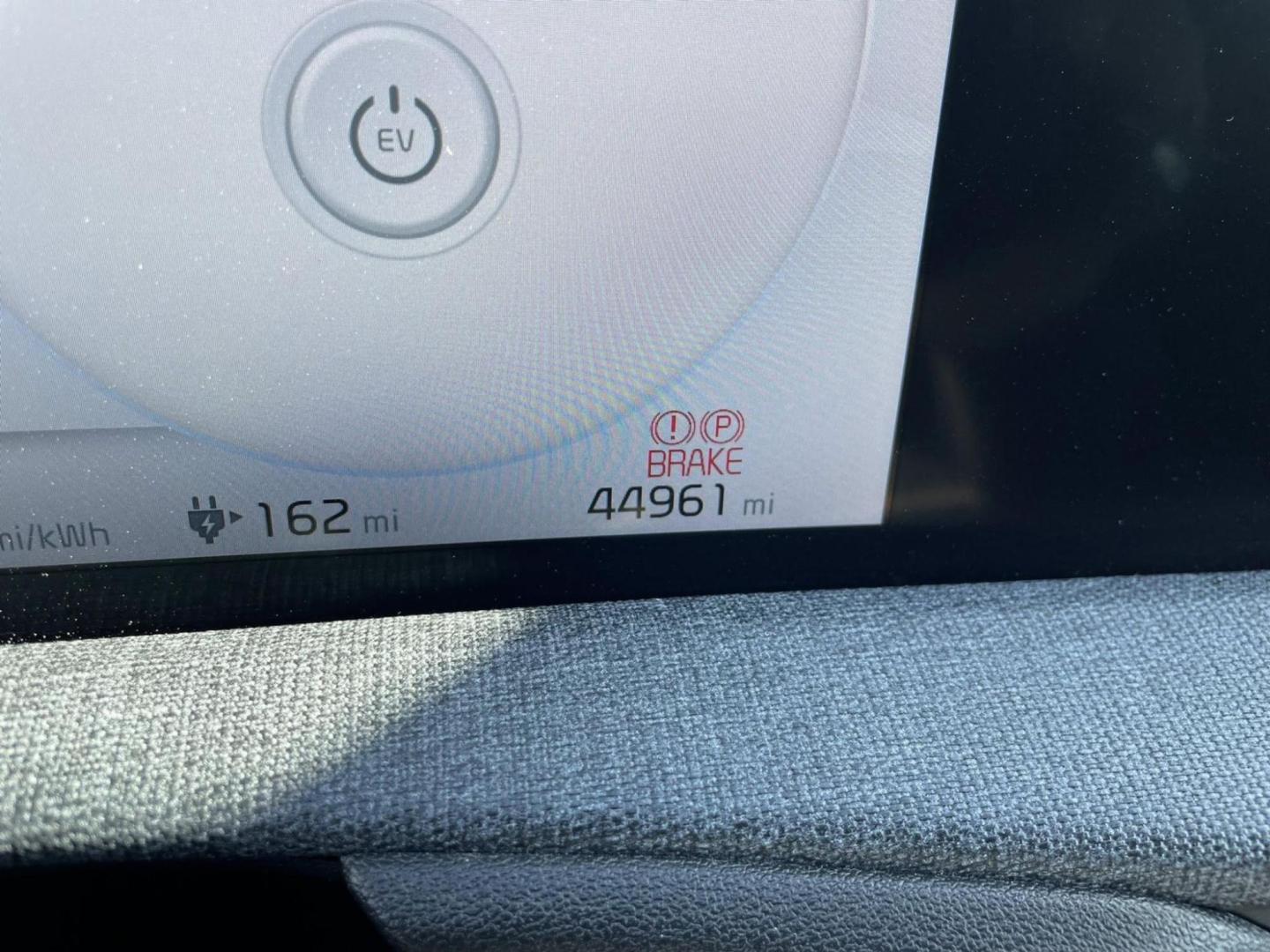 2022 Kia EV6 GT-Line (KNDC34LA2N5) , located at 722 E Miner Ave, Stockton, CA, 95202, (209) 871-6645, 37.956711, -121.282310 - PLUS TAXES AND FEES NO CHARGER AVAILABLE - Photo#15