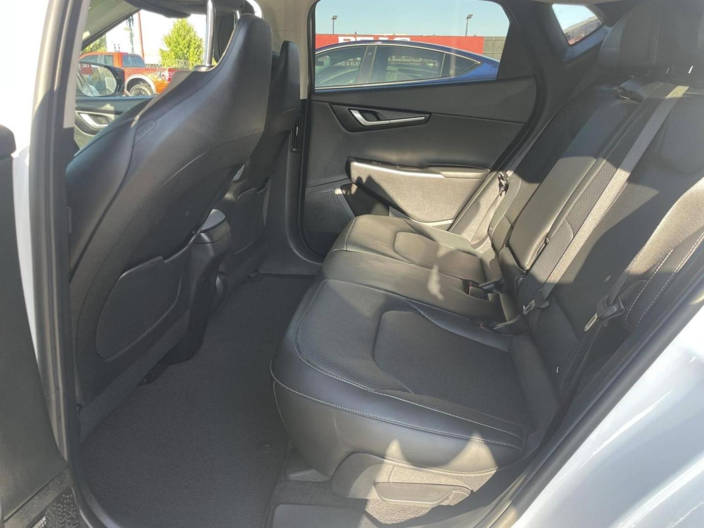 2022 Kia EV6 GT-Line (KNDC3DLC0N5) , located at 722 E Miner Ave, Stockton, CA, 95202, (209) 871-6645, 37.956711, -121.282310 - PLUS TAXES AND FEES NO CHARGER AVAILABLE - Photo#8
