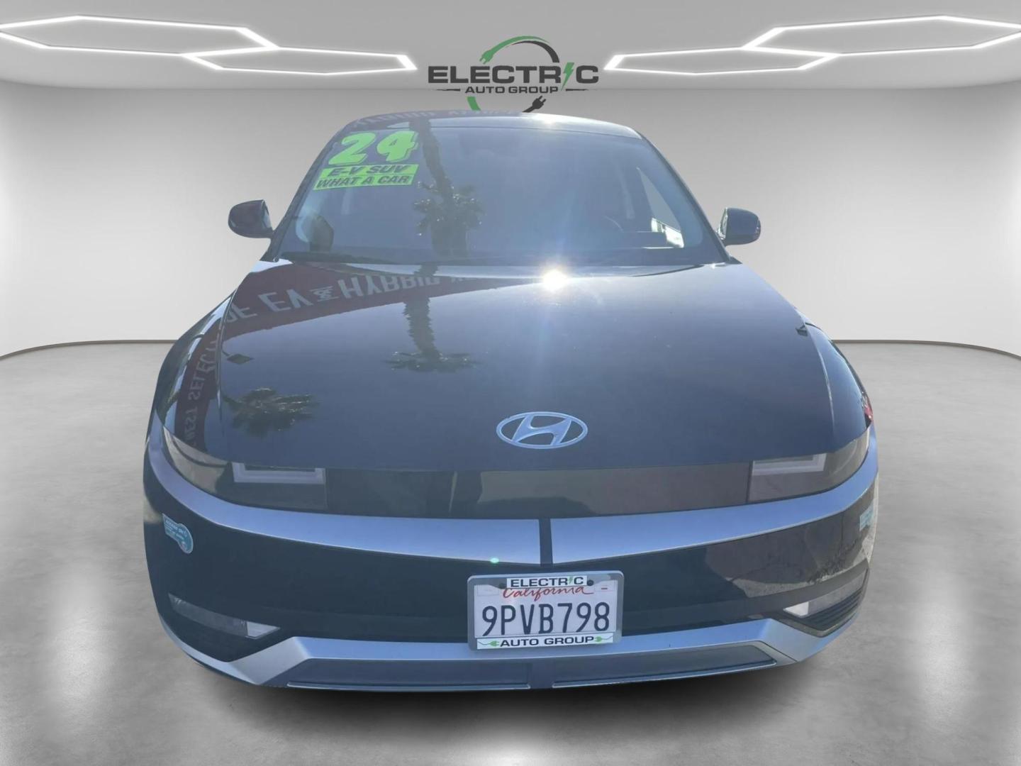 2024 Hyundai Ioniq 5 SE (KM8KM4DE5RU) with an ELECTRIC engine, 1A transmission, located at 722 E Miner Ave, Stockton, CA, 95202, (209) 871-6645, 37.956711, -121.282310 - PLUS TAXES AND FEES - Photo#2