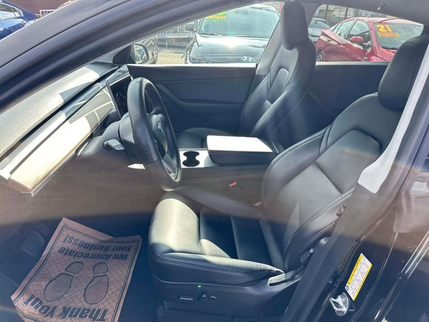 2021 Tesla Model Y Long Range AWD (5YJYGAEE8MF) with an ELECTRIC engine, 1A transmission, located at 722 E Miner Ave, Stockton, CA, 95202, (209) 871-6645, 37.956711, -121.282310 - Photo#8