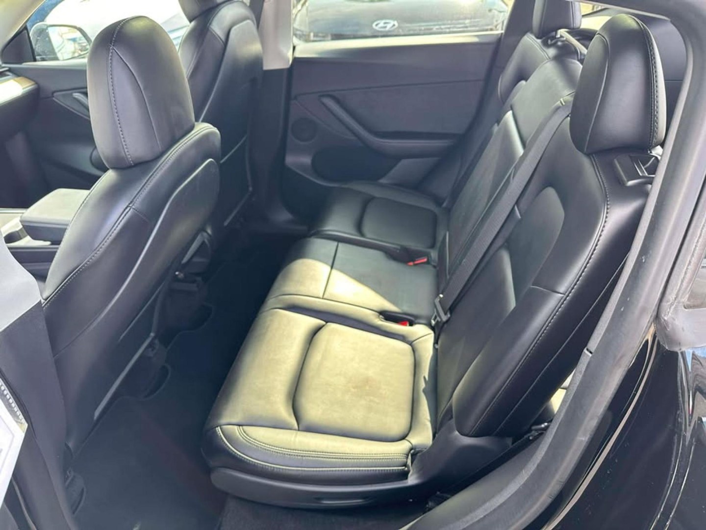 2021 Tesla Model Y Long Range AWD (5YJYGAEE8MF) with an ELECTRIC engine, 1A transmission, located at 722 E Miner Ave, Stockton, CA, 95202, (209) 871-6645, 37.956711, -121.282310 - Photo#9