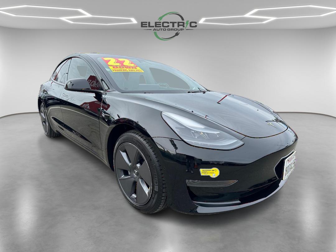 photo of 2022 Tesla Model 3 Standard Range Plus