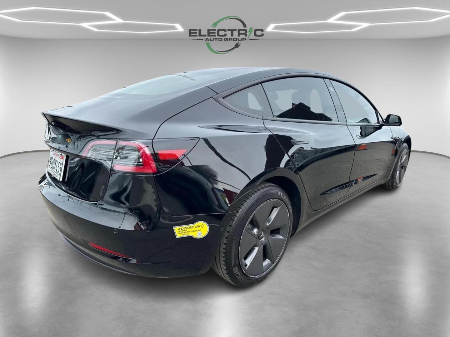 2022 Tesla Model 3 Standard Range Plus (5YJ3E1EA6NF) with an ELECTRIC engine, 1A transmission, located at 722 E Miner Ave, Stockton, CA, 95202, (209) 871-6645, 37.956711, -121.282310 - Photo#7