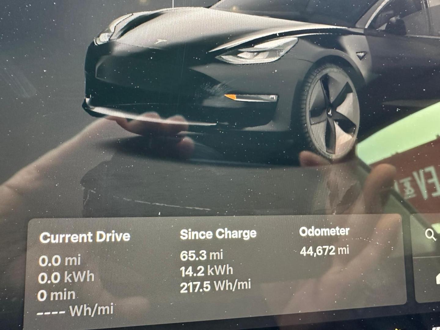 2022 Tesla Model 3 Standard Range Plus (5YJ3E1EA6NF) with an ELECTRIC engine, 1A transmission, located at 722 E Miner Ave, Stockton, CA, 95202, (209) 871-6645, 37.956711, -121.282310 - Photo#12
