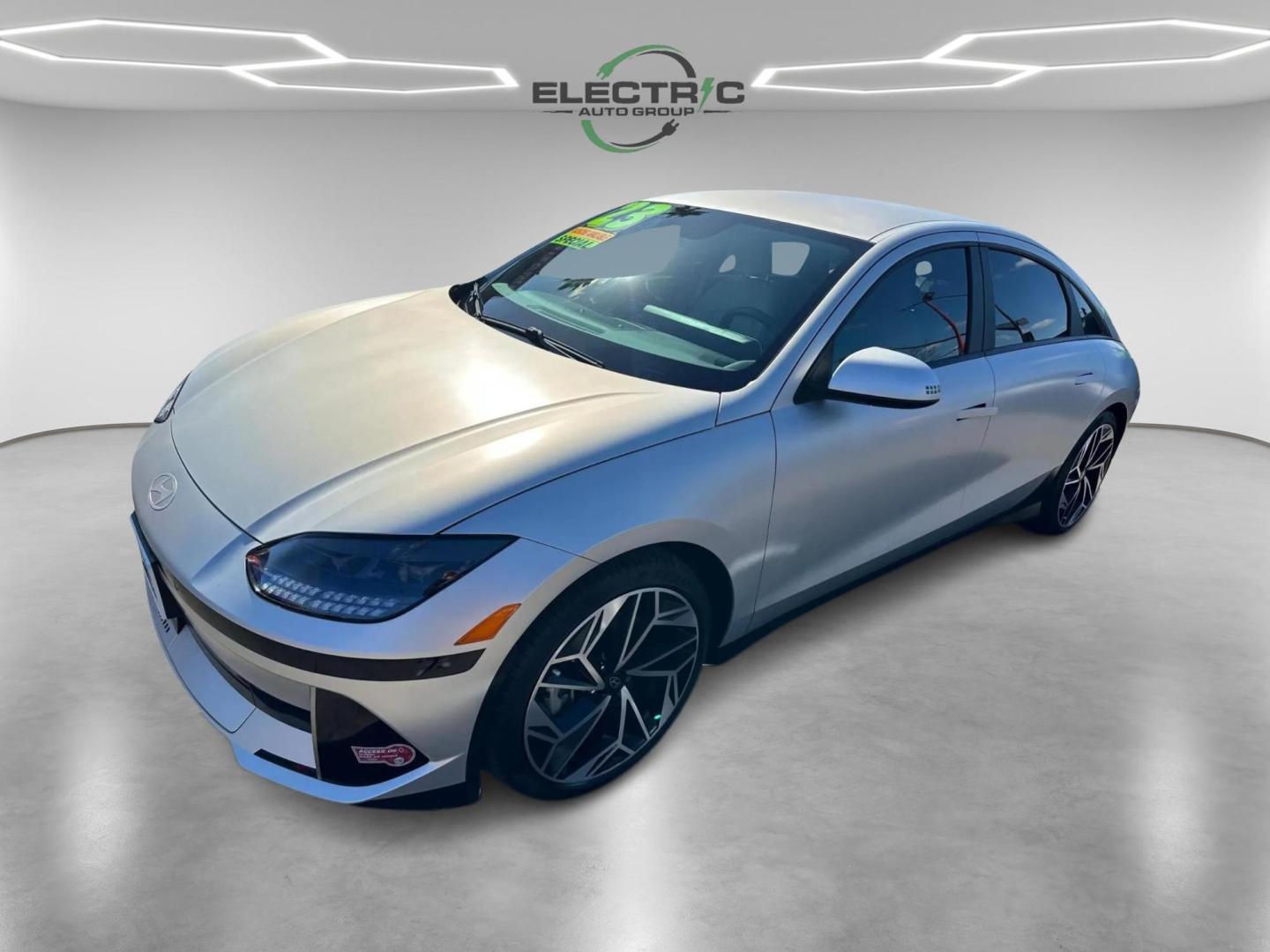 2023 Hyundai Ioniq 6 SEL (KMHM34AA6PA) with an ELECTRIC engine, 1A transmission, located at 722 E Miner Ave, Stockton, CA, 95202, (209) 871-6645, 37.956711, -121.282310- Photo#4