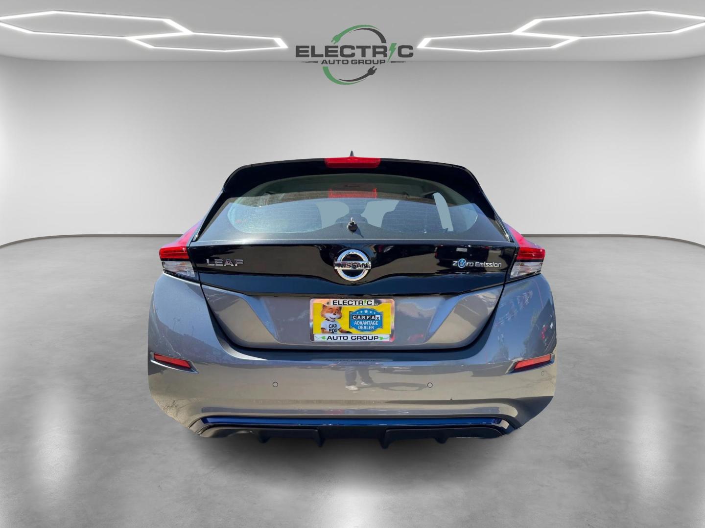 2021 Nissan LEAF S (1N4AZ1BV5MC) with an ELECTRIC engine, CVT transmission, located at 722 E Miner Ave, Stockton, CA, 95202, (209) 871-6645, 37.956711, -121.282310- Photo#6